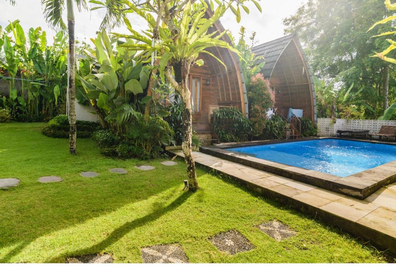 Pondok Chesia Homestay Canggu Exterior foto